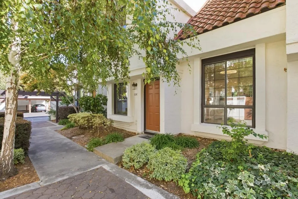 1003 Chula Vista Terrace Sunnyvale, CA 94086