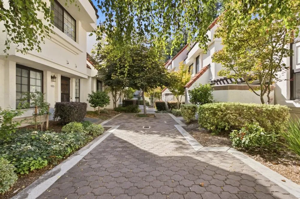1003 Chula Vista Terrace Sunnyvale, CA 94086