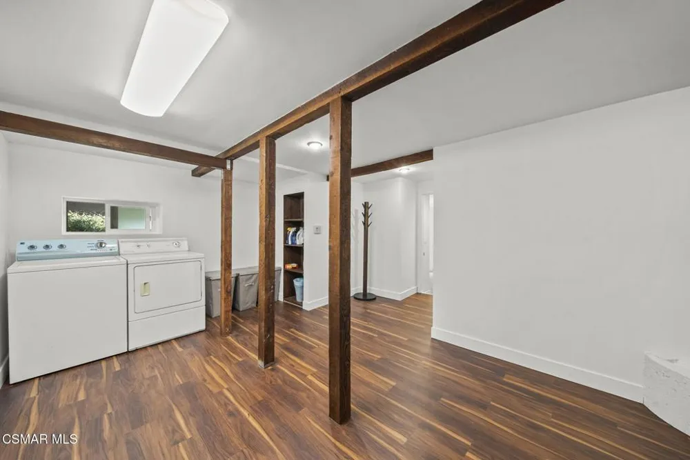 2375 Laguna Circle Drive Agoura Hills, CA 91301