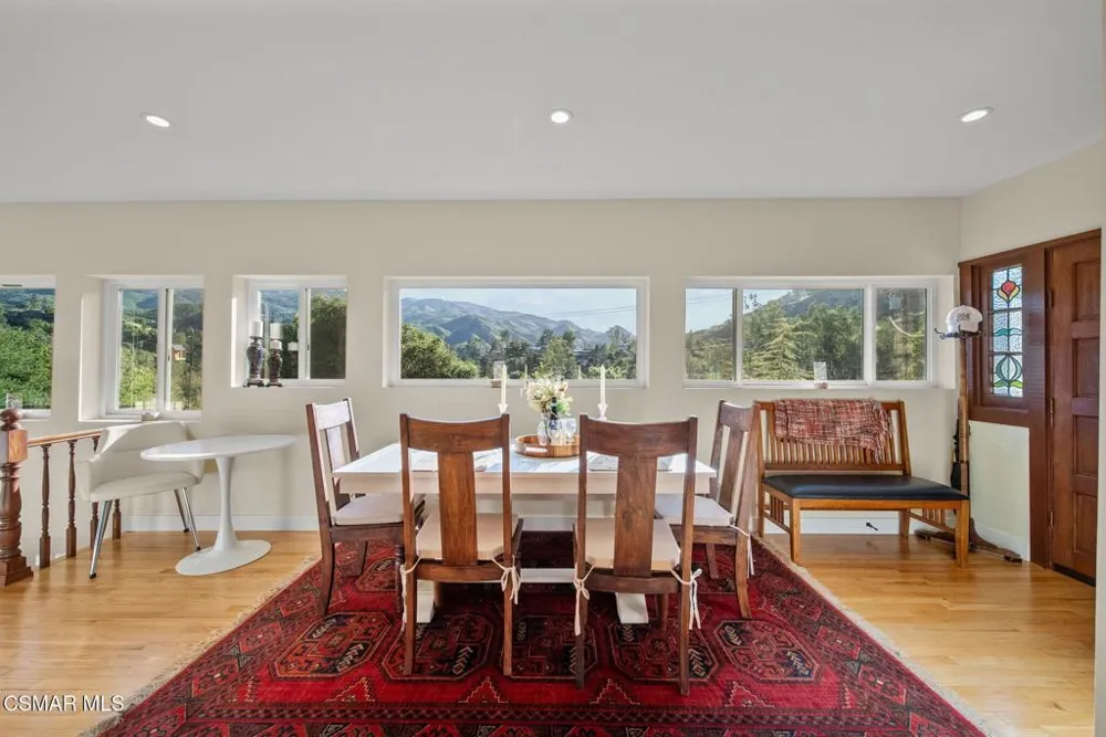 2375 Laguna Circle Drive Agoura Hills, CA 91301