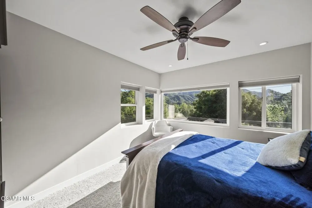 2375 Laguna Circle Drive Agoura Hills, CA 91301