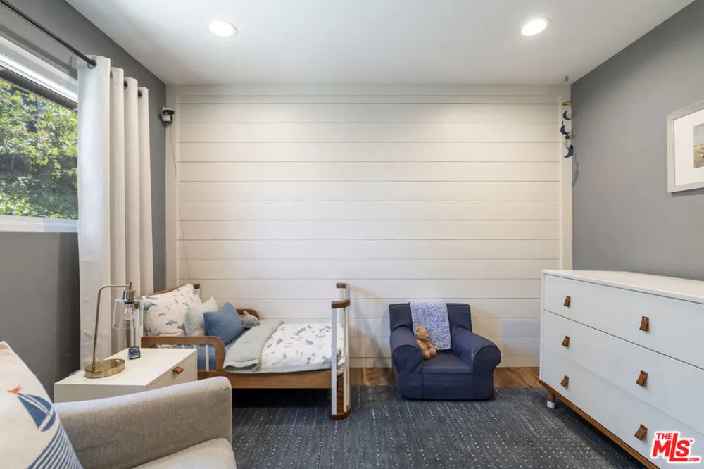 3159 Voltaire Drive Topanga, CA 90290