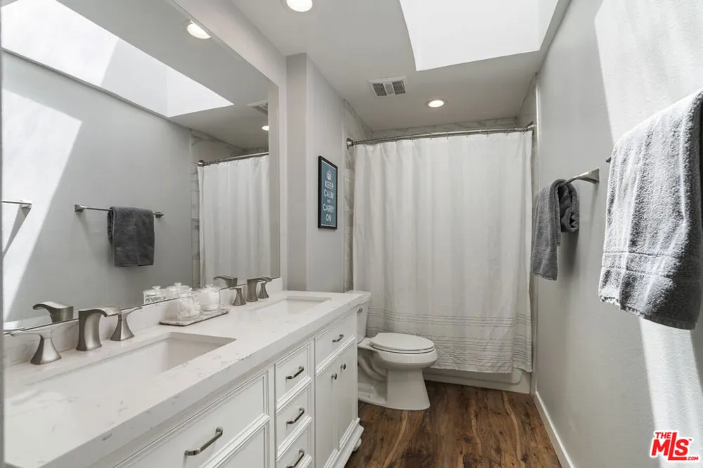3159 Voltaire Drive Topanga, CA 90290