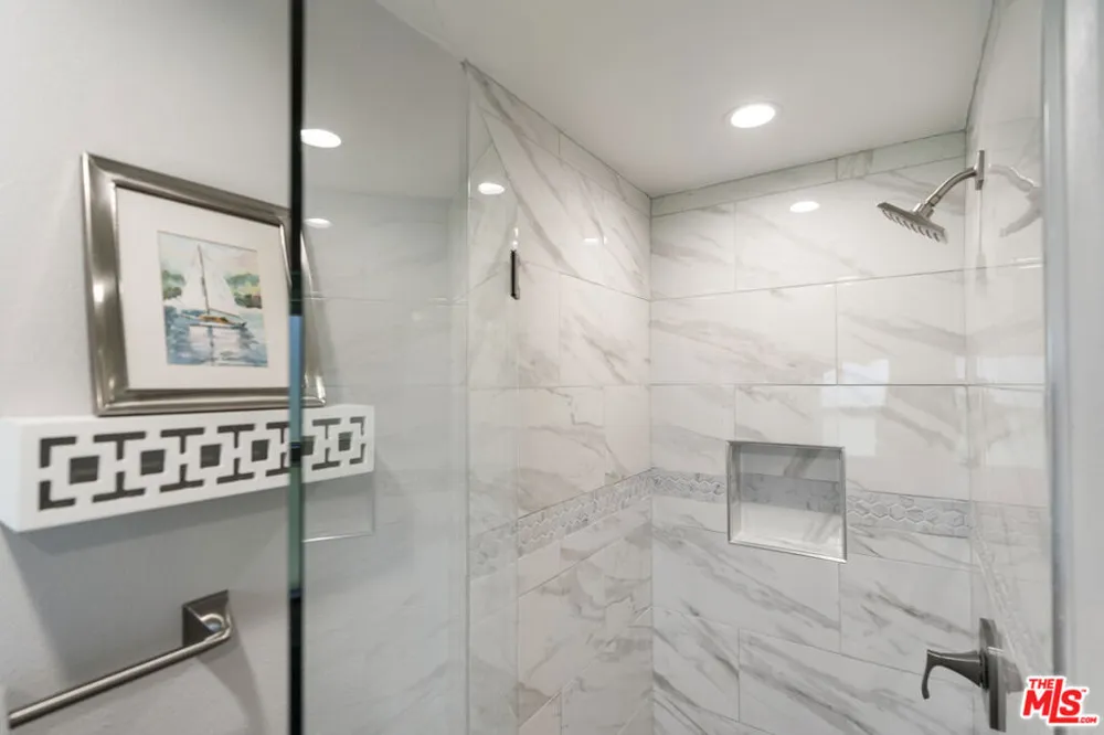 3159 Voltaire Drive Topanga, CA 90290