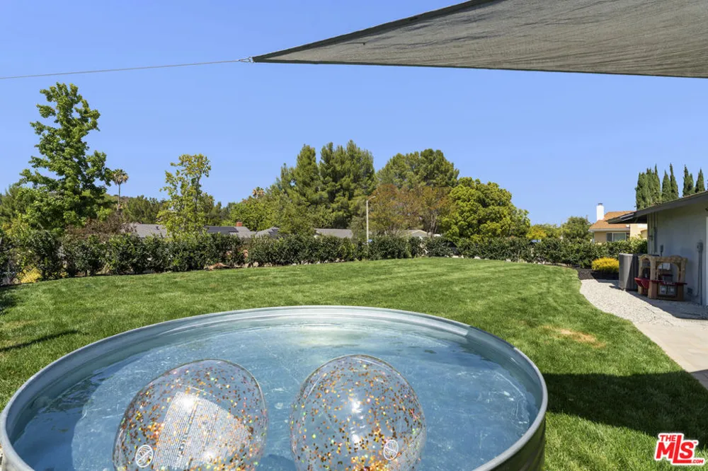 3159 Voltaire Drive Topanga, CA 90290