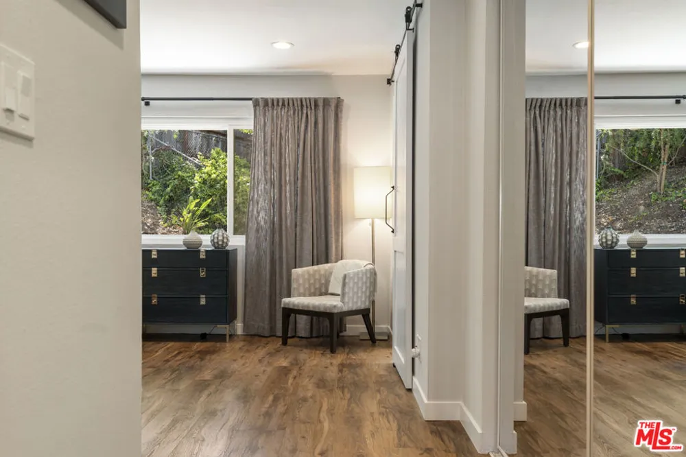 3159 Voltaire Drive Topanga, CA 90290