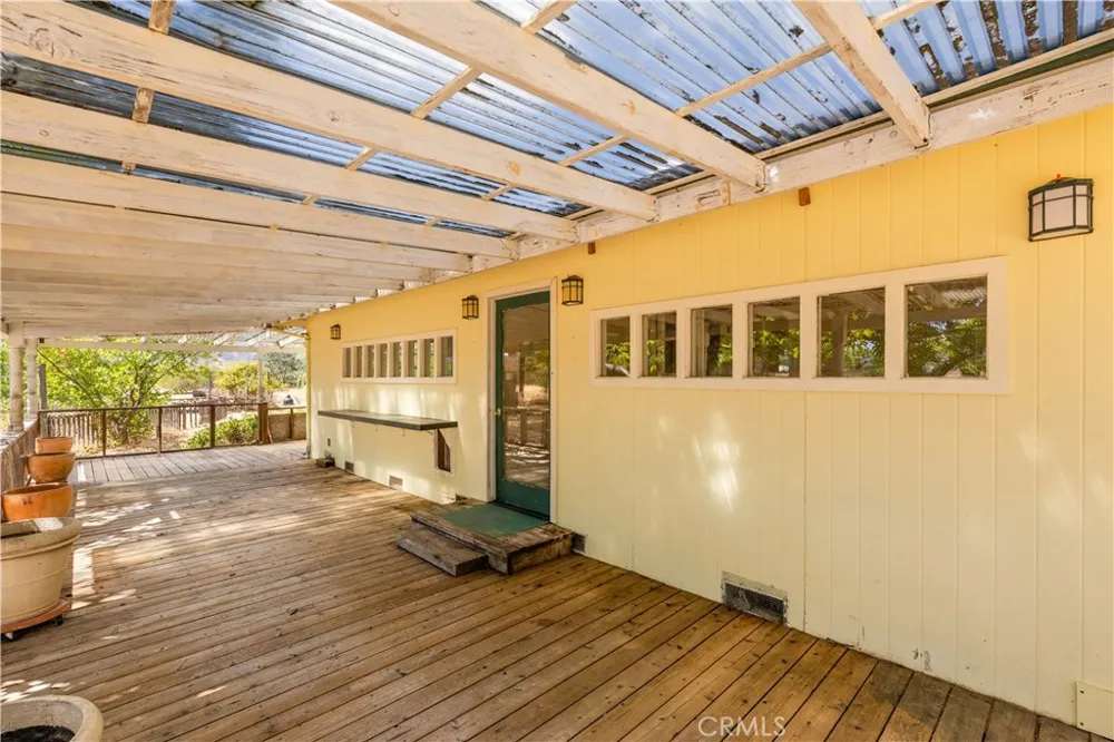 1860 Hummel Lane Kelseyville, CA 95451