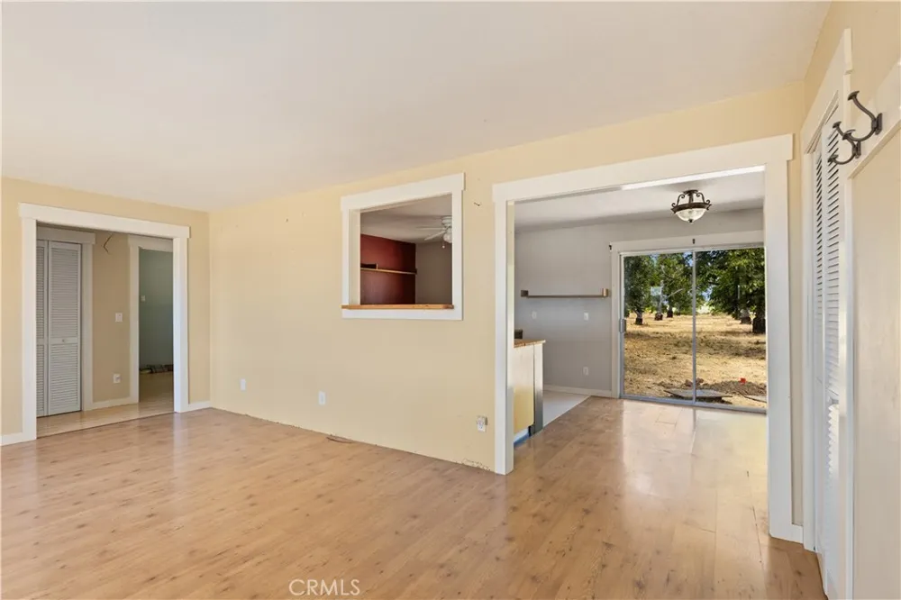 1860 Hummel Lane Kelseyville, CA 95451