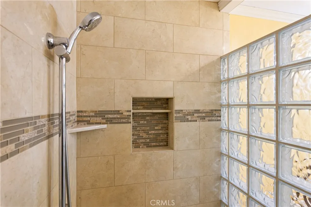 1860 Hummel Lane Kelseyville, CA 95451