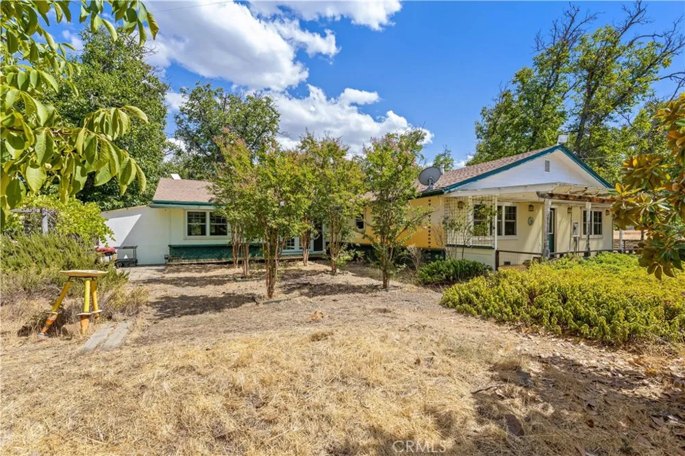1860 Hummel Lane Kelseyville, CA 95451