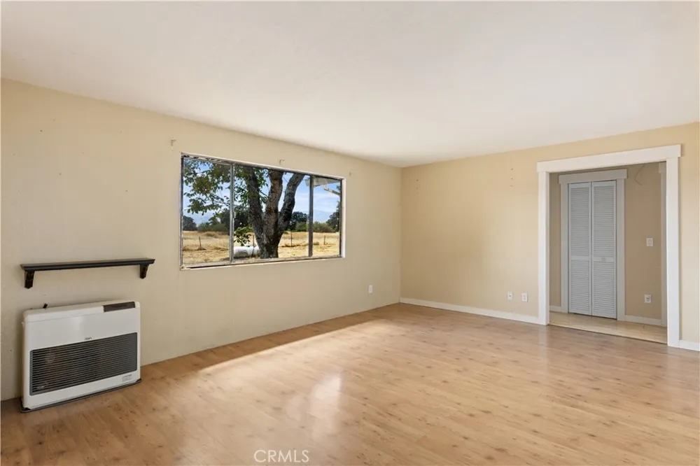1860 Hummel Lane Kelseyville, CA 95451