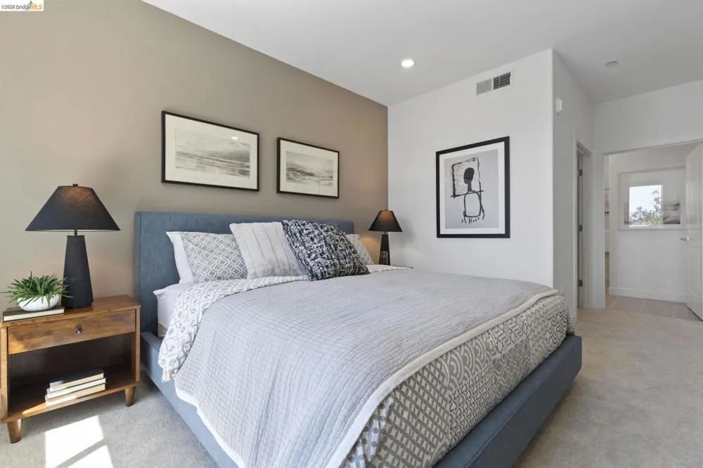 500 Somi Ct #307 Hayward, CA 94544