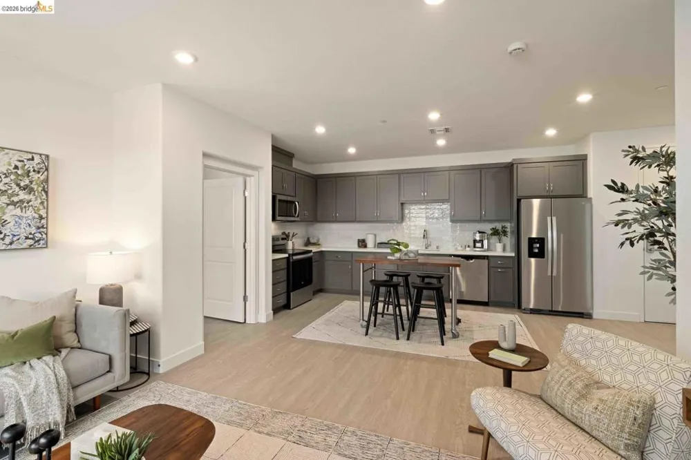 500 Somi CT #308 Hayward, CA 94544
