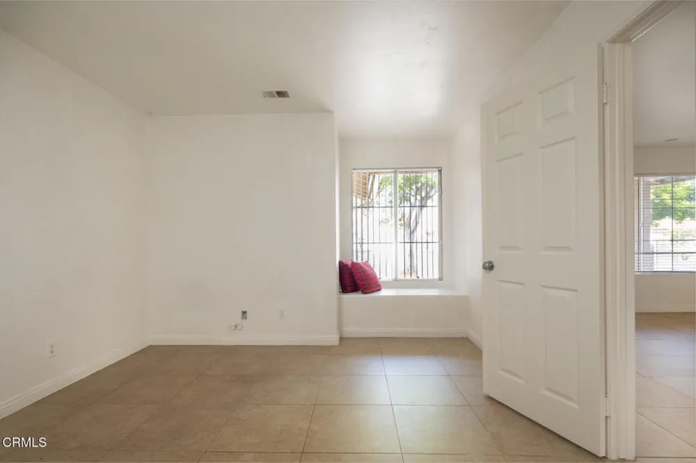 708 Binnacle Street Oxnard, CA 93035