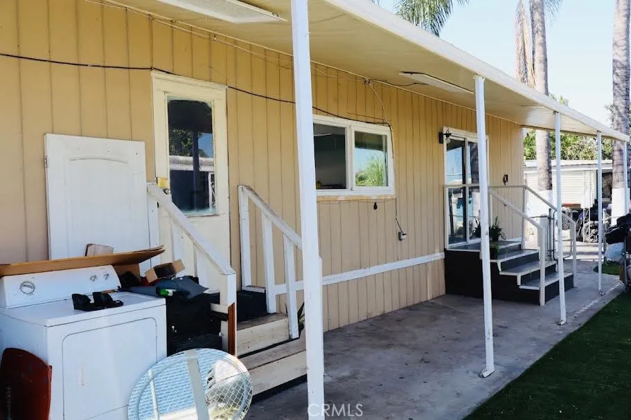 1461 W Mission Blvd #49 Pomona, CA 91766
