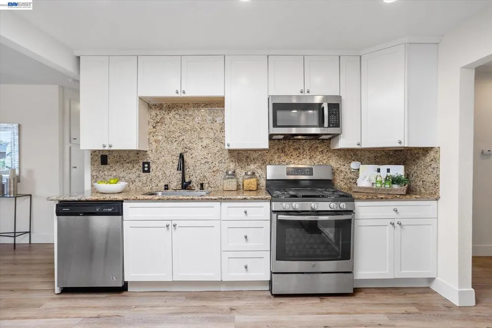 855 Olivina Avenue Livermore, CA 94551