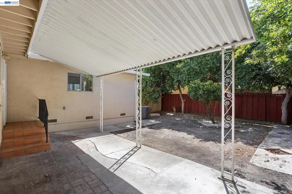 855 Olivina Avenue Livermore, CA 94551