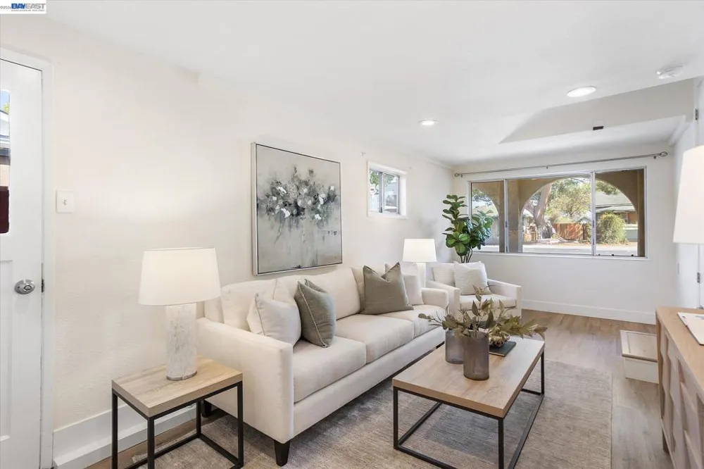 855 Olivina Avenue Livermore, CA 94551
