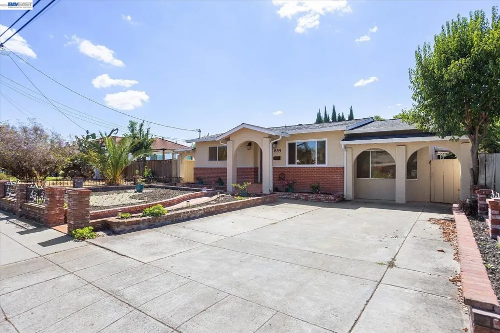 855 Olivina Avenue Livermore, CA 94551
