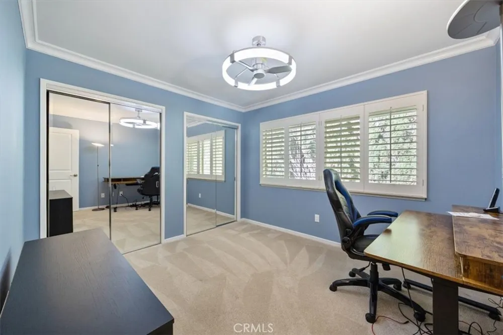 10408 Summer Holly Los Angeles, CA 90077