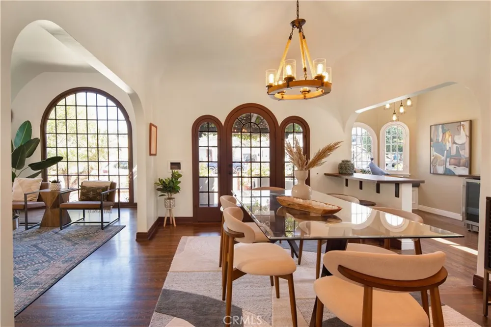 3109 Stanford Avenue Venice, CA 90292