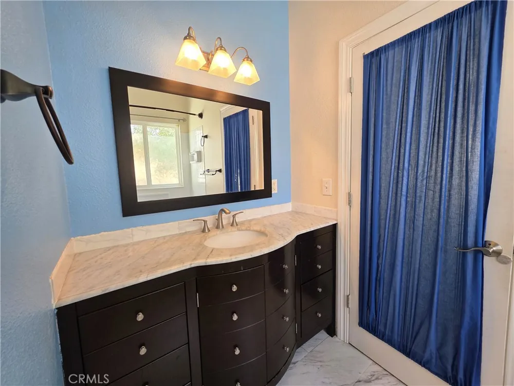 149 View Ln Oroville, CA 95965