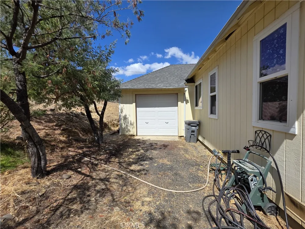 149 View Ln Oroville, CA 95965