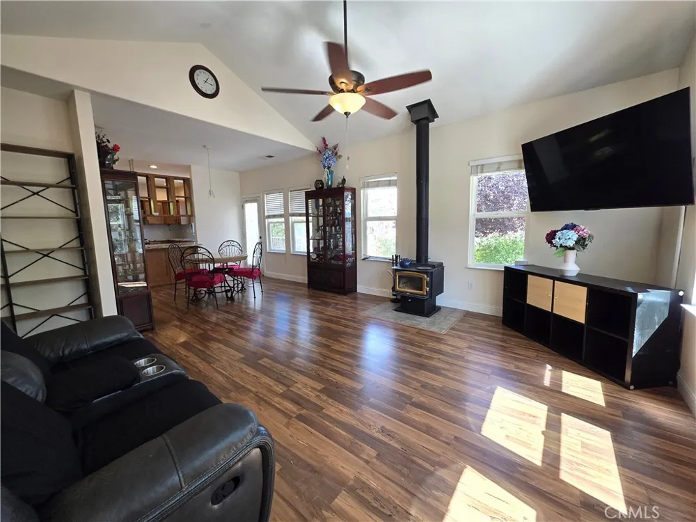 149 View Ln Oroville, CA 95965