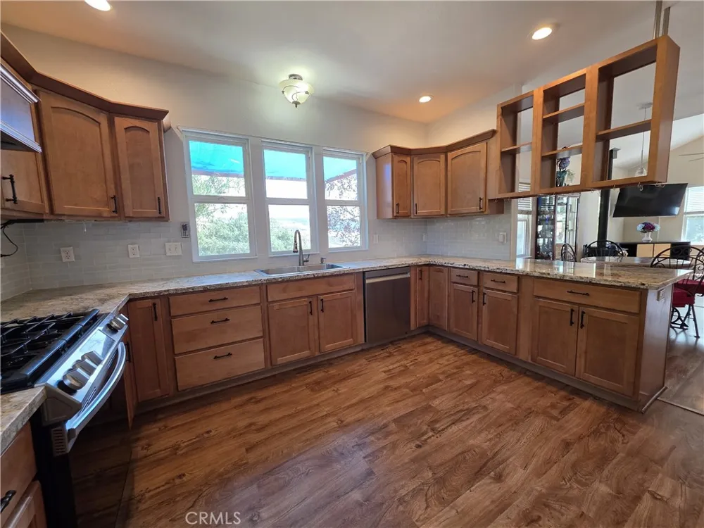 149 View Ln Oroville, CA 95965