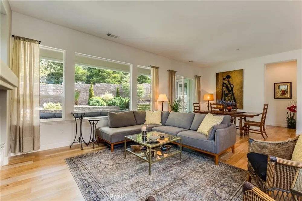 1689 Louise Lane Nipomo, CA 93444