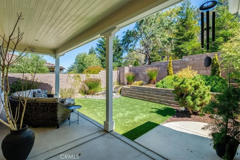 1689 Louise Lane Nipomo, CA 93444