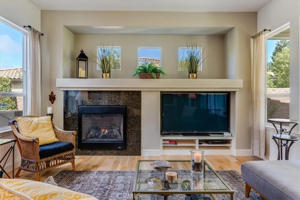 1689 Louise Lane Nipomo, CA 93444