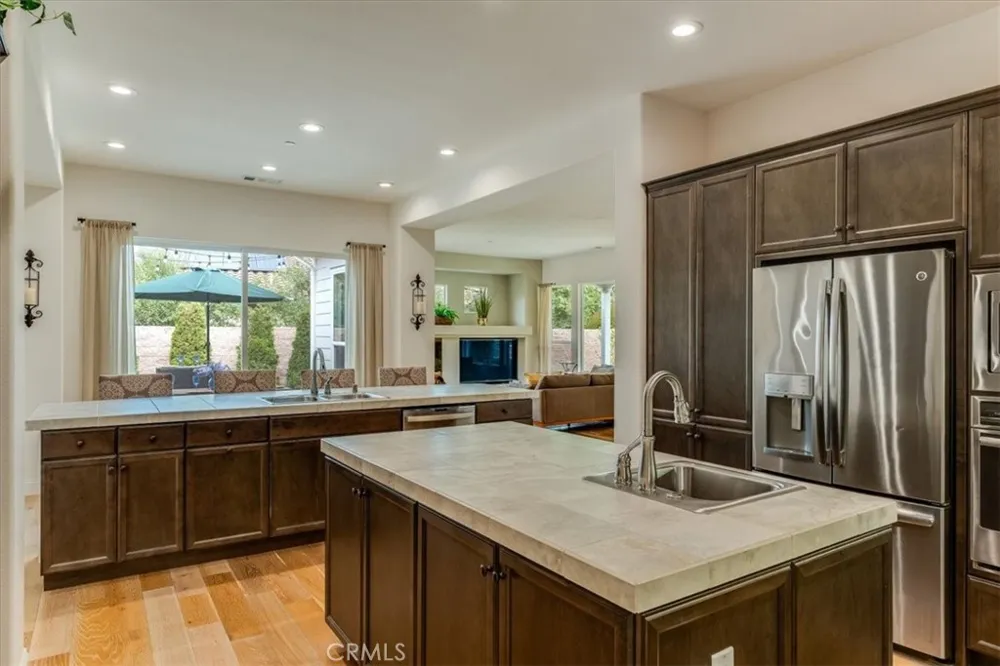 1689 Louise Lane Nipomo, CA 93444