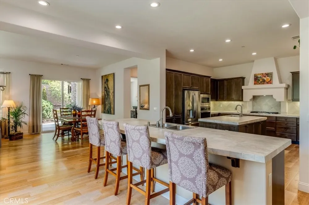 1689 Louise Lane Nipomo, CA 93444