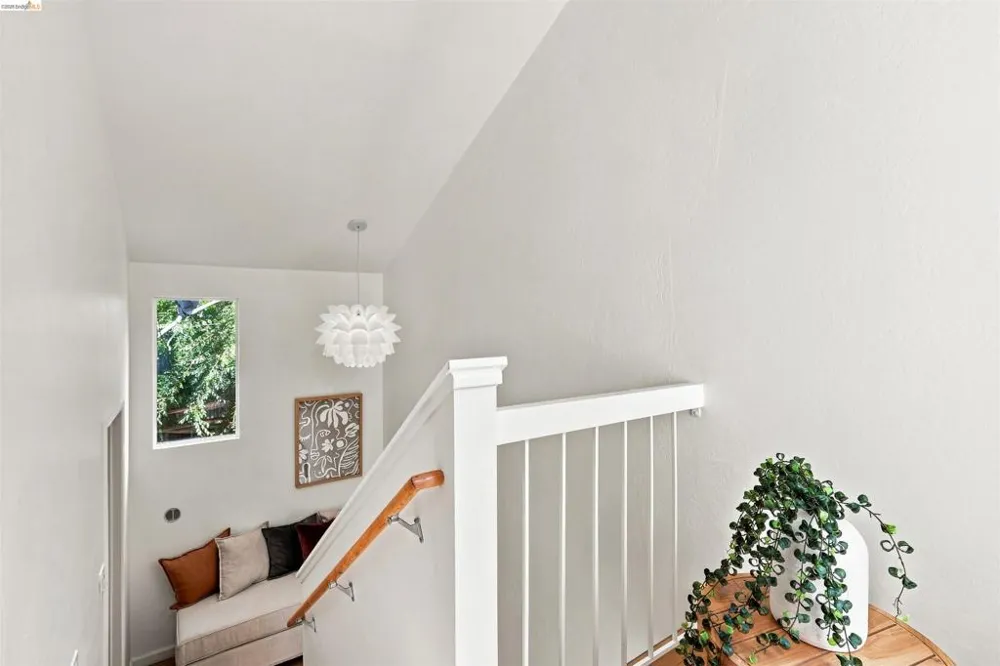 2704 Oak Rd #75 Walnut Creek, CA 94597