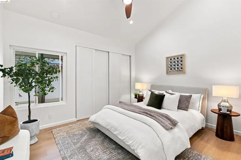 2704 Oak Rd #75 Walnut Creek, CA 94597