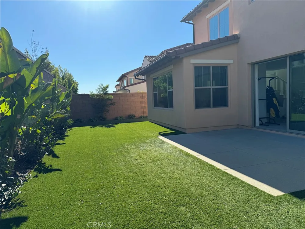 102 Abalone Irvine, CA 92620