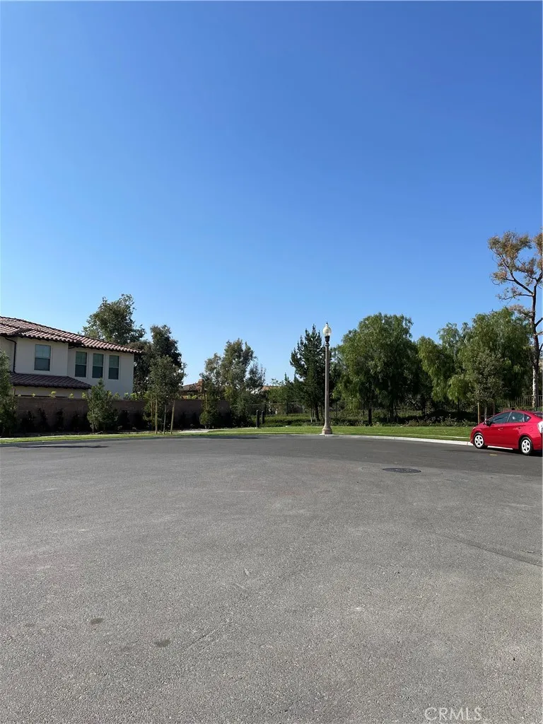 102 Abalone Irvine, CA 92620