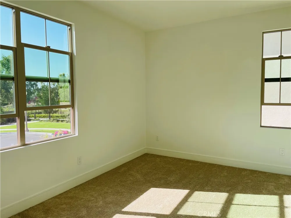 102 Abalone Irvine, CA 92620