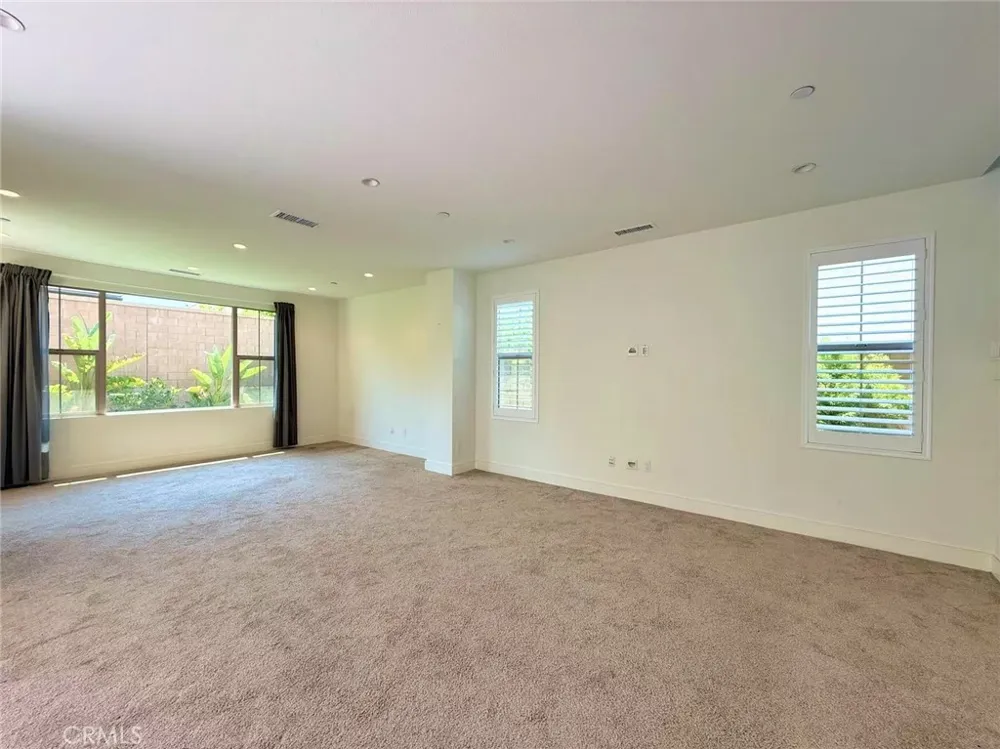 102 Abalone Irvine, CA 92620