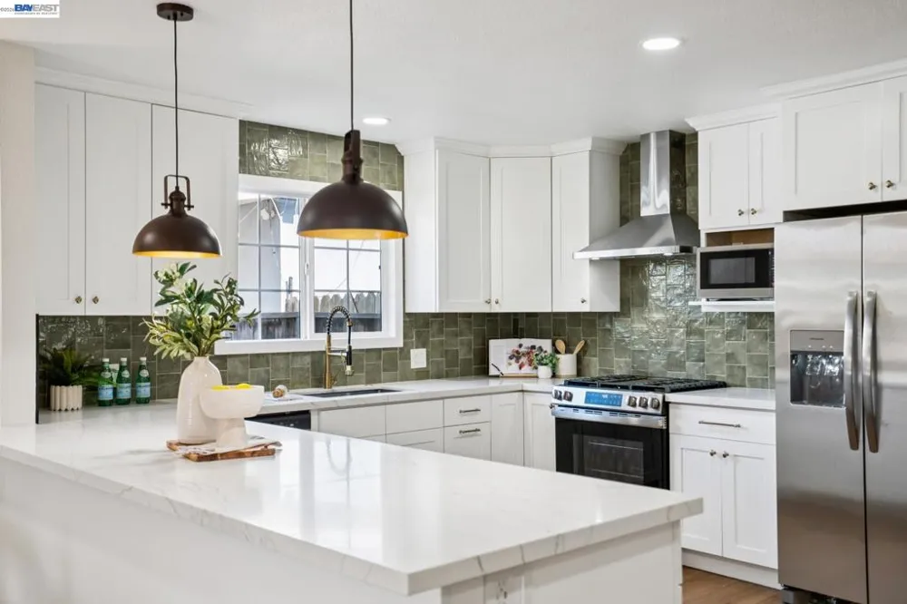 520 Celia St Hayward, CA 94544