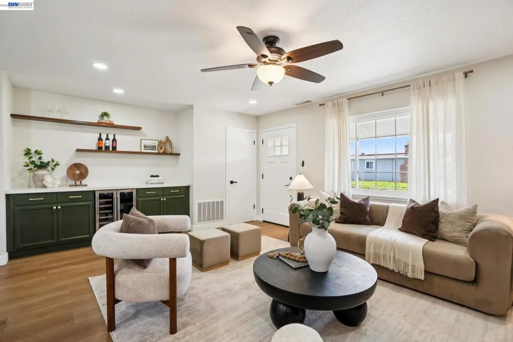 520 Celia St Hayward, CA 94544