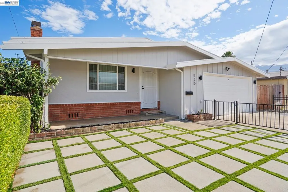 520 Celia St Hayward, CA 94544