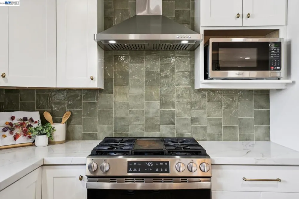 520 Celia St Hayward, CA 94544