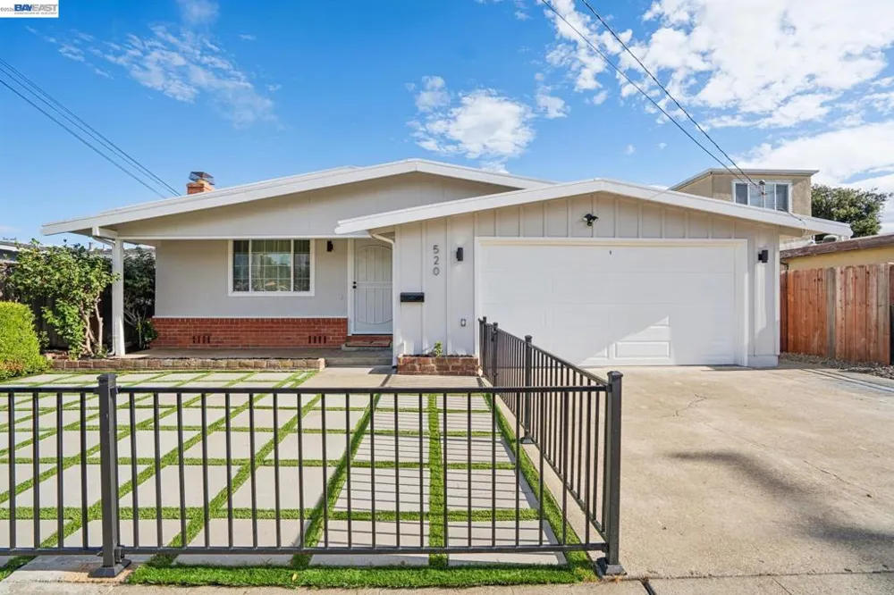 520 Celia St Hayward, CA 94544