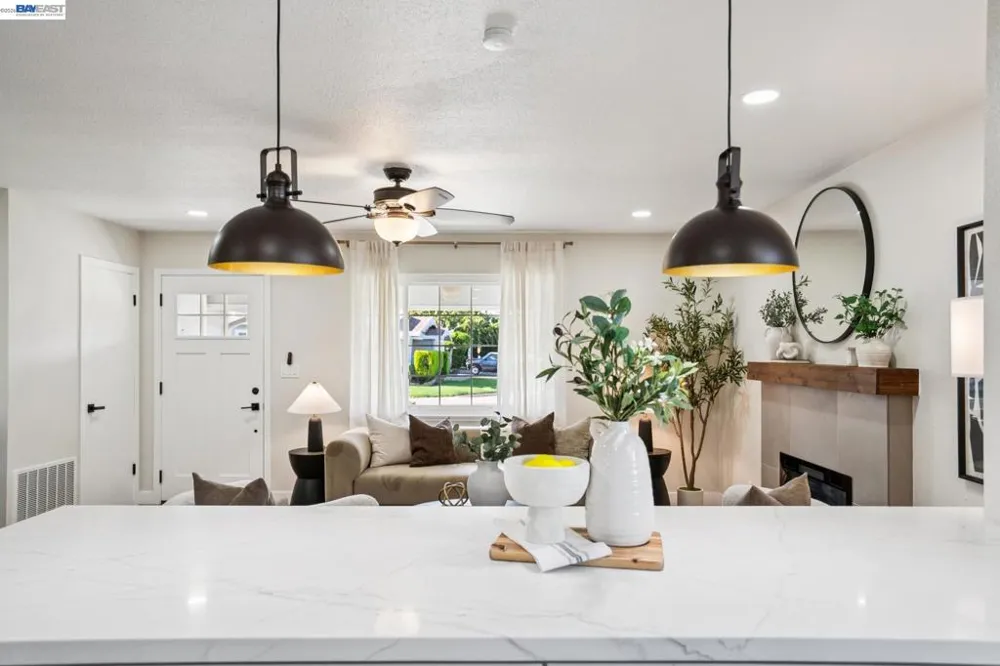 520 Celia St Hayward, CA 94544