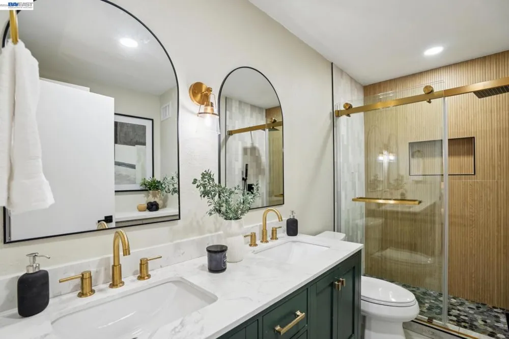 520 Celia St Hayward, CA 94544