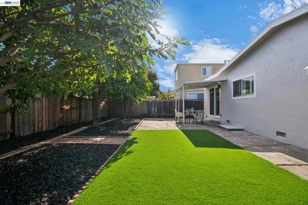 520 Celia St Hayward, CA 94544