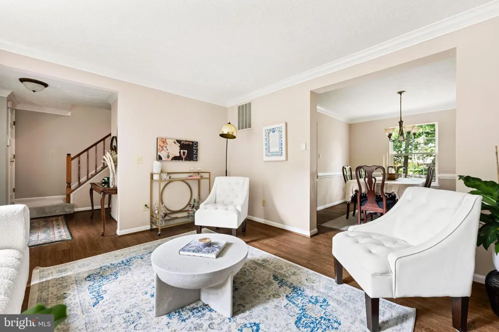 4525 EDSALL DRIVE Woodbridge, VA 22193