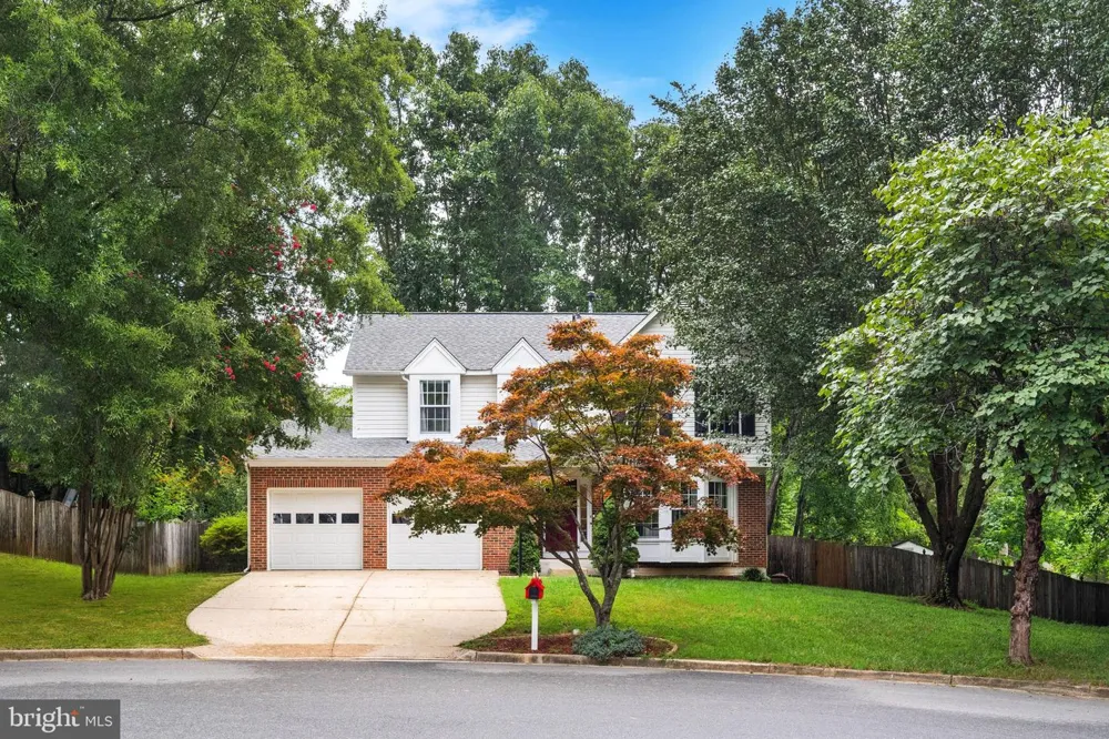 4525 EDSALL DRIVE Woodbridge, VA 22193